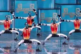 Những “ông lớn” đứng sau dàn robot nhảy múa, pha trò trên sóng truyền hình Trung Quốc: Từ sân khấu gala đến tham vọng thống lĩnh thị trường toàn cầu