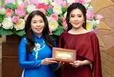 Hoa hậu Phan Kim Oanh và dàn thí sinh Miss Multicultural World 2026 thăm quan Nhà Quốc hội
