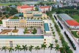 Vì sao trường công lập Hồng Đức vẫn thu học phí?