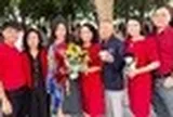 Con gái NSƯT Ngọc Huyền tốt nghiệp đại học ở Mỹ, danh ca Thanh Tuyền cũng có mặt