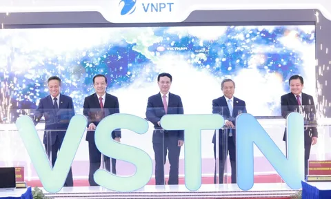 VNPT tiên phong làm chủ hạ tầng kết nối từ mặt đất đến không gian