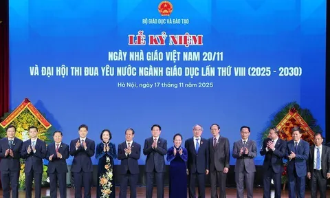 Chủ tịch nước Lương Cường dự Lễ kỷ niệm Ngày Nhà giáo Việt Nam