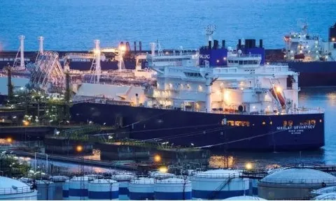 Nga đón tin vui: Một ông trùm chuẩn bị khởi động ‘siêu nhà máy’ để lọc dầu Nga, chế biến 7 triệu tấn dầu thô mỗi năm