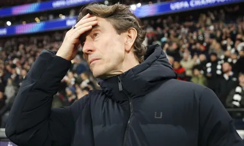 HLV Thomas Frank "bay ghế" sau hơn nửa mùa dẫn dắt Tottenham