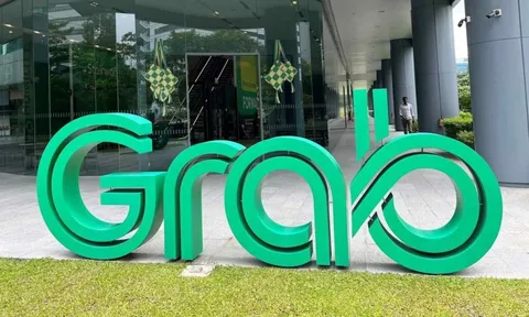 Rũ bỏ áo ‘giao cơm’, Grab chi nửa tỷ USD để làm Fintech, dịch vụ tài chính tăng nhanh hơn mảng gọi đồ ăn