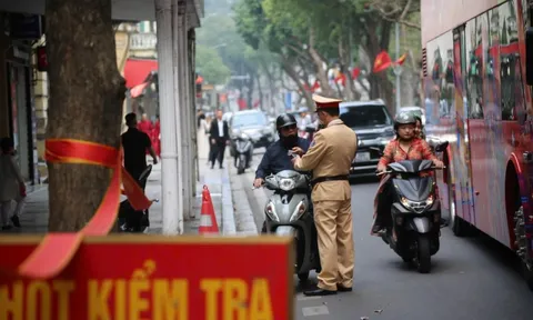 Mức phạt vượt đèn đỏ mới nhất 2026 đối với tất cả các loại xe, tài xế chú ý