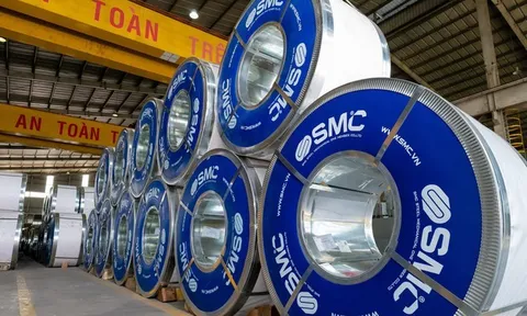 Sau loạt biến động nhân sự, lãnh đạo Thép SMC liên tục mua bán cổ phiếu