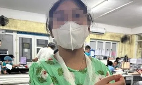 Làm rõ vụ học sinh cấp 1 nghi bị cô giáo dùng thước tác động gãy mỏm xương khuỷu tay