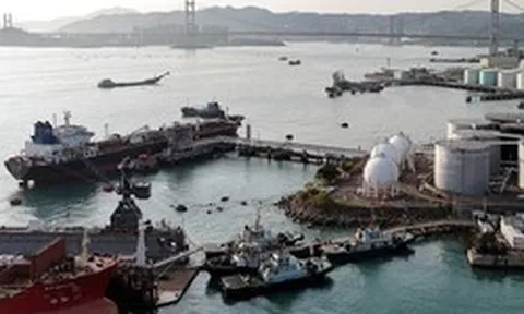 Dầu của quốc gia này đang hot: Ấn Độ và hàng loạt 'đại gia' châu Á tìm cách tranh mua