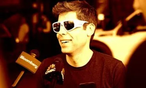 Giữa lúc hàng nghìn lập trình viên đang bị mất việc, Sam Altman đăng dòng tweet: "Cảm ơn các bạn vì tất cả"