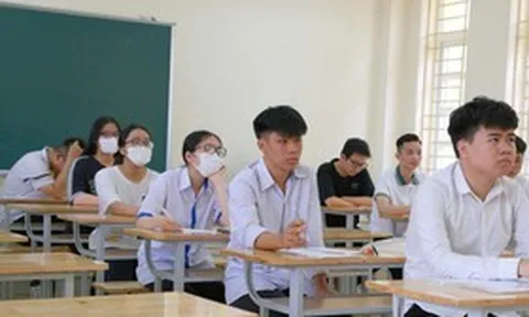 Điểm mới trong tuyển sinh lớp 10 ở Hà Nội: Thêm đối tượng tuyển thẳng, "siết" phạm vi chọn trường