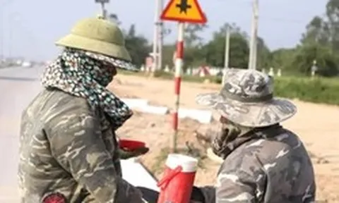 Miền Trung nắng nóng gay gắt, có nơi trên 39 độ