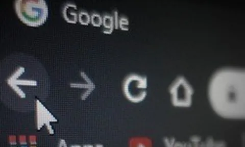 Bạn có đang là nạn nhân của chiêu trò "bắt cóc" nút Back? Google công bố án phạt nặng cho các web vi phạm