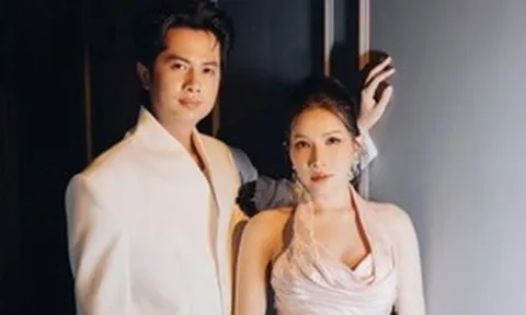 Khả Như kêu cứu giữa lúc rộ nghi vấn có tin vui với Huỳnh Phương