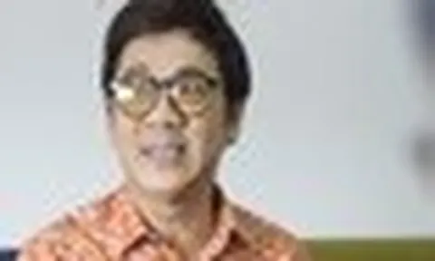 NSƯT Thành Lộc thừa nhận 1 nữ NSND miền Bắc hơn mình điều này