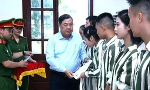 Phó Thủ tướng Thường trực Phạm Gia Túc: Mọi phạm nhân đều có cơ hội được đặc xá như nhau