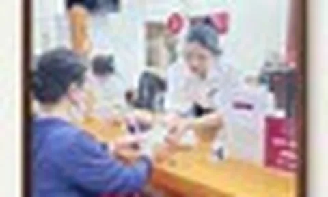 Phát hiện nội dung tin nhắn lạ, nhân viên ngân hàng Agribank giúp người mẹ ở Ninh Bình thoát vụ lừa đảo tinh vi khi "chuyển tiền đặt cọc nhà hộ bạn của con"