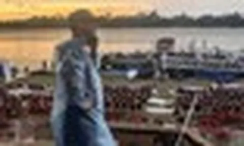 Giông lốc lớn cuốn bay sân khấu tại Huế, ca sĩ Nguyễn Đình Tuấn Dũng: "Tôi vẫn chưa hết bàng hoàng"