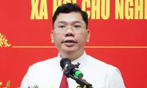 Phó Chủ tịch UBND TPHCM Hoàng Nguyên Dinh phụ trách toàn bộ nhiệm vụ của ông Bùi Xuân Cường