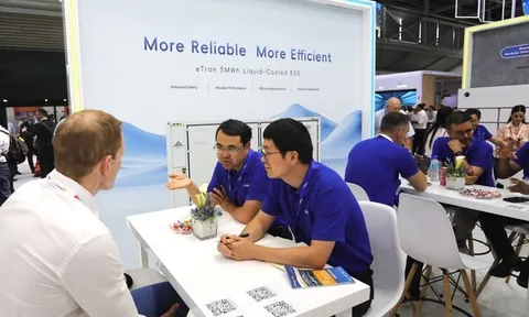 Risen Energy trình diễn các đổi mới toàn diện cho mọi kịch bản ứng dụng tại Intersolar Europe 2026
