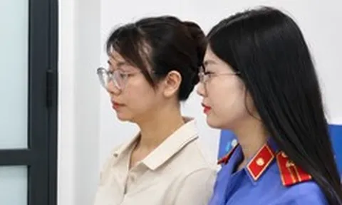 Thi hành lệnh bắt tạm giam nguyên kiểm sát viên Lê Thị Hồng Nhung