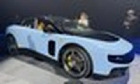Sếp Ferrari ngỡ ngàng trước phản ứng của thị trường với siêu xe mới dù đã chuẩn bị tinh thần từ trước