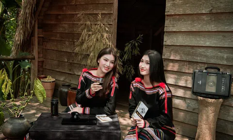 Hai nàng hậu Phương Nhi, Ngọc Thảo trải nghiệm lối sống cà phê