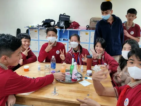 Bộ GD&ĐT ban hành hướng dẫn tổ chức dạy học 2 buổi/ngày