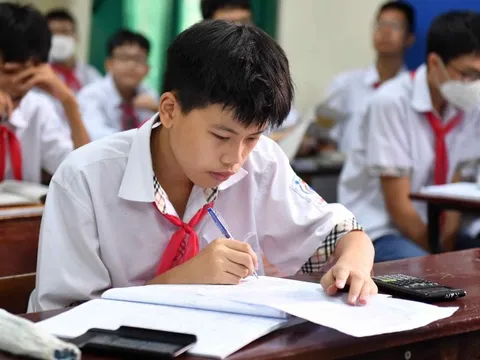 Hà Nội công bố môn thi thứ ba vào lớp 10 năm 2026 sớm bất ngờ, giảm áp lực chờ đợi