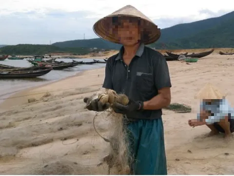 Cái kết nghiệt ngã của người đàn ông vùng biển sau khi trúng số độc đắc