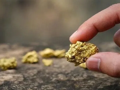 Phát hiện thêm 13.000 kg vàng trị giá 31.000 tỷ đồng bị bỏ ngoài hố rác