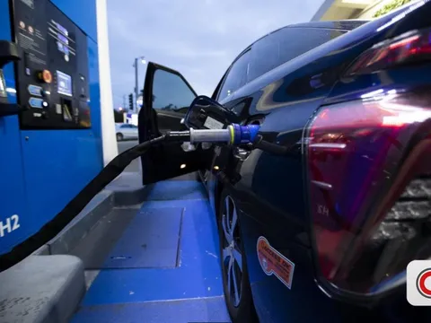 Xe Hydro mất 80% doanh số tại Nhật Bản, khách hàng mua xong đắp chiếu, canh bạc tỷ USD liệu có thành ‘bom xịt’?