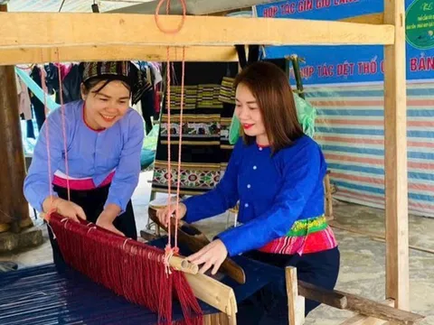 Người giữ lửa văn hóa Thái trước nguy cơ mai một