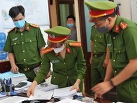 Thi hành lệnh bắt tạm giam, khám xét với giám đốc Trần Nguyên Vũ