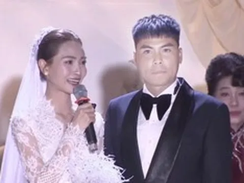 MC Mù Tạt xúc động bật khóc trong lễ cưới với cầu thủ Đức Huy