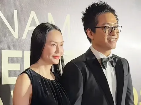 Bà xã Tuấn Hưng lên tiếng khi bị chê xuống sắc