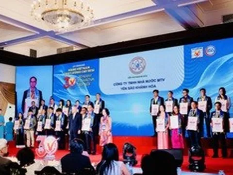 Yến sào Khánh Hòa 17 năm liên tiếp giữ danh hiệu Hàng Việt Nam Chất lượng cao