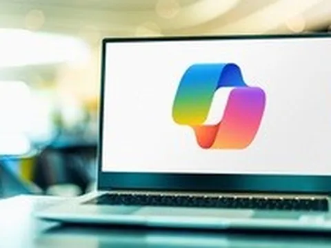 Thu phí từ doanh nghiệp, Microsoft thừa nhận AI Copilot chỉ dùng cho mục đích giải trí, đừng dùng cho việc quan trọng