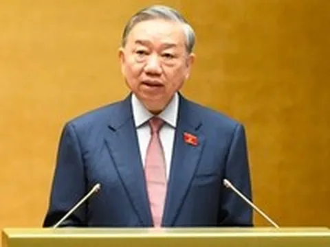 Tổng Bí thư: Quốc hội quyết định cho hiện tại, nhưng phải chịu trách nhiệm trước tương lai