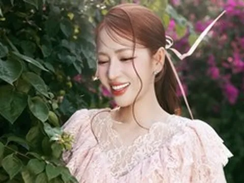 Diễn viên Puka khoe nhan sắc "gái một con"