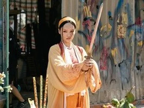 Phim "Đại tiệc trăng máu 8" thế nào giữa "bão" ồn ào nữ chính Miu Lê?