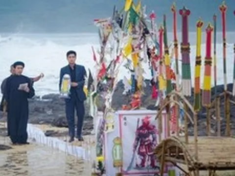 Đạo diễn Đinh Tuấn Vũ kéo nhạc sĩ Nguyễn Văn Chung vào drama tâm lý kịch tính cùng Tiểu Vy, Quốc Trường