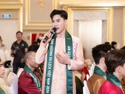 Chàng trai Gen Z và hành trình từ giảng đường tới ánh đèn nhung