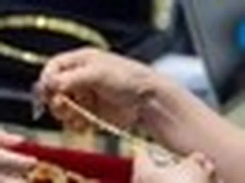 Giá vàng hôm nay (22/5): Quay đầu giảm mạnh