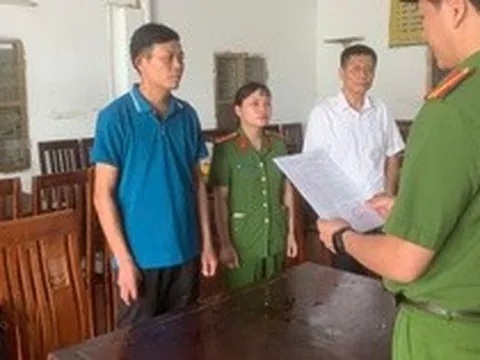 Khám xét khẩn cấp chỗ ở và nơi làm việc, tạm hoãn xuất cảnh Đinh Tiến Dũng SN 1987