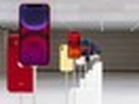 iPhone 7 năm tuổi vẫn được cập nhật iOS 27 mới, Android nhìn mà học tập!