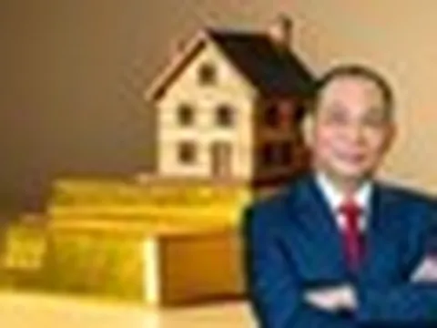 Chỉ 2 tuần từ khi tỷ phú Phạm Nhật Vượng tung ra chương trình "đổi vàng lấy nhà", giá vàng đã "cắm đầu" giảm 13%, thủng mốc 140 triệu đồng/lượng