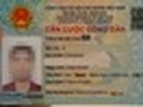 Thuộc 1 trong 4 năm sinh này phải kiểm tra CCCD trên VNeID ngay