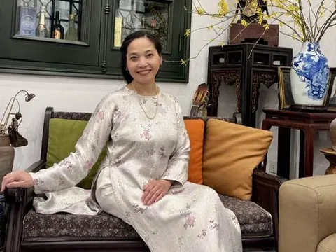 Nữ NSƯT là cô út trong gia đình nghệ thuật nổi tiếng, chọn cuộc sống bình yên, kín tiếng ở tuổi U60