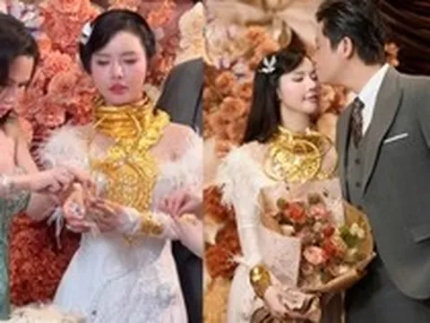 Danh tính cô dâu đeo vàng trĩu cổ, trao quà 40 phút mới xong, hé lộ con số “khủng”